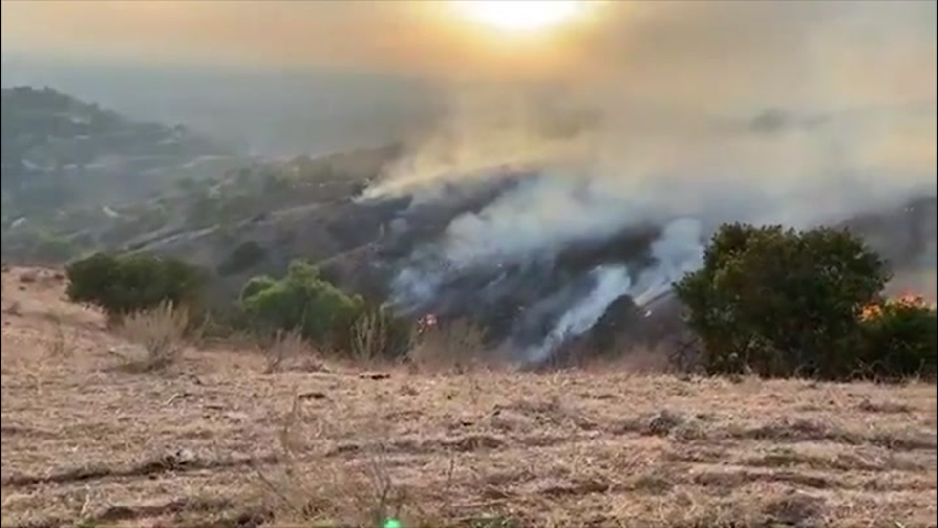 Firefighters Contain Brush Fire In California's Brea Canyon | 9news.com