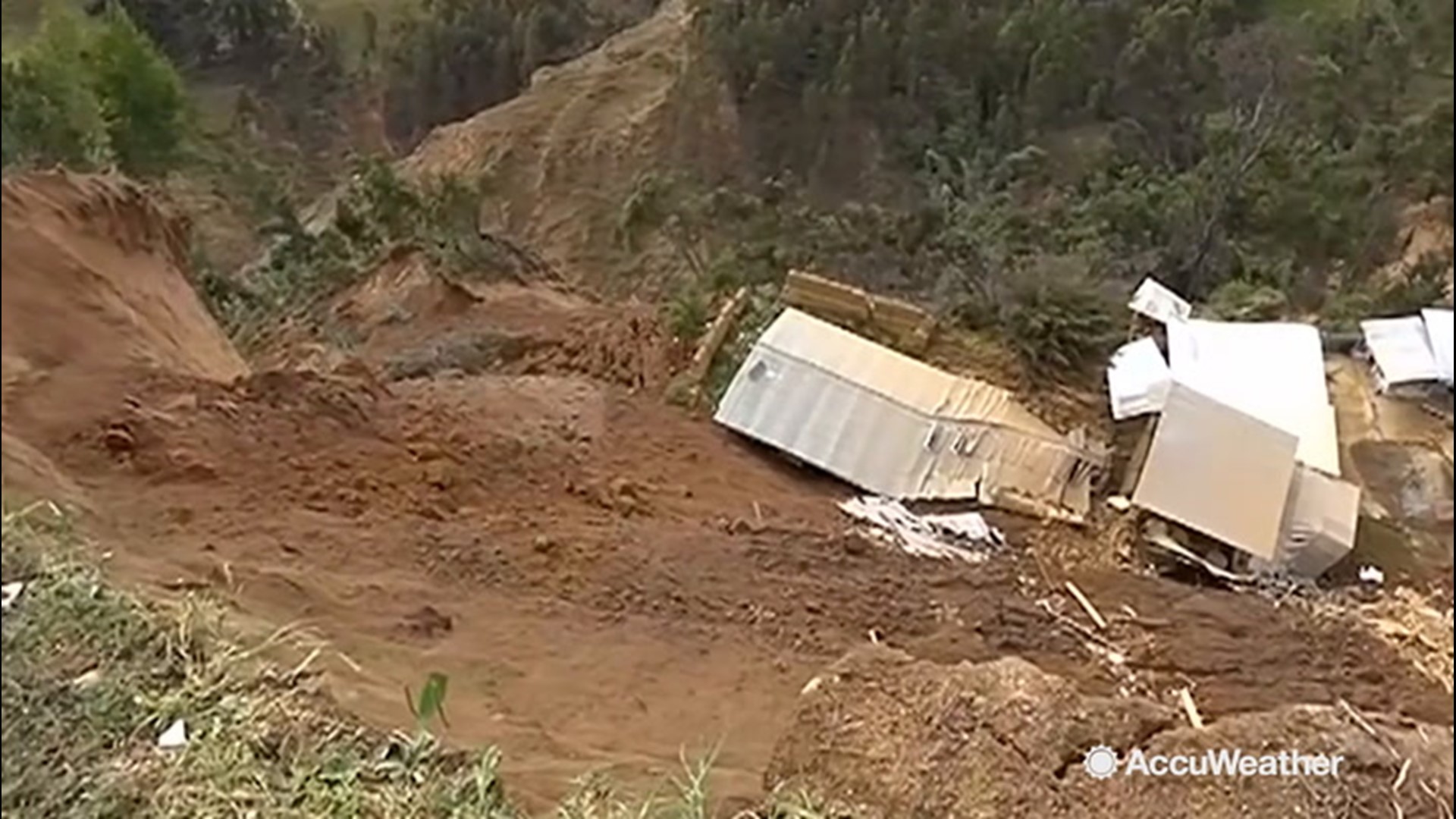 Homes collapse after fault opens up