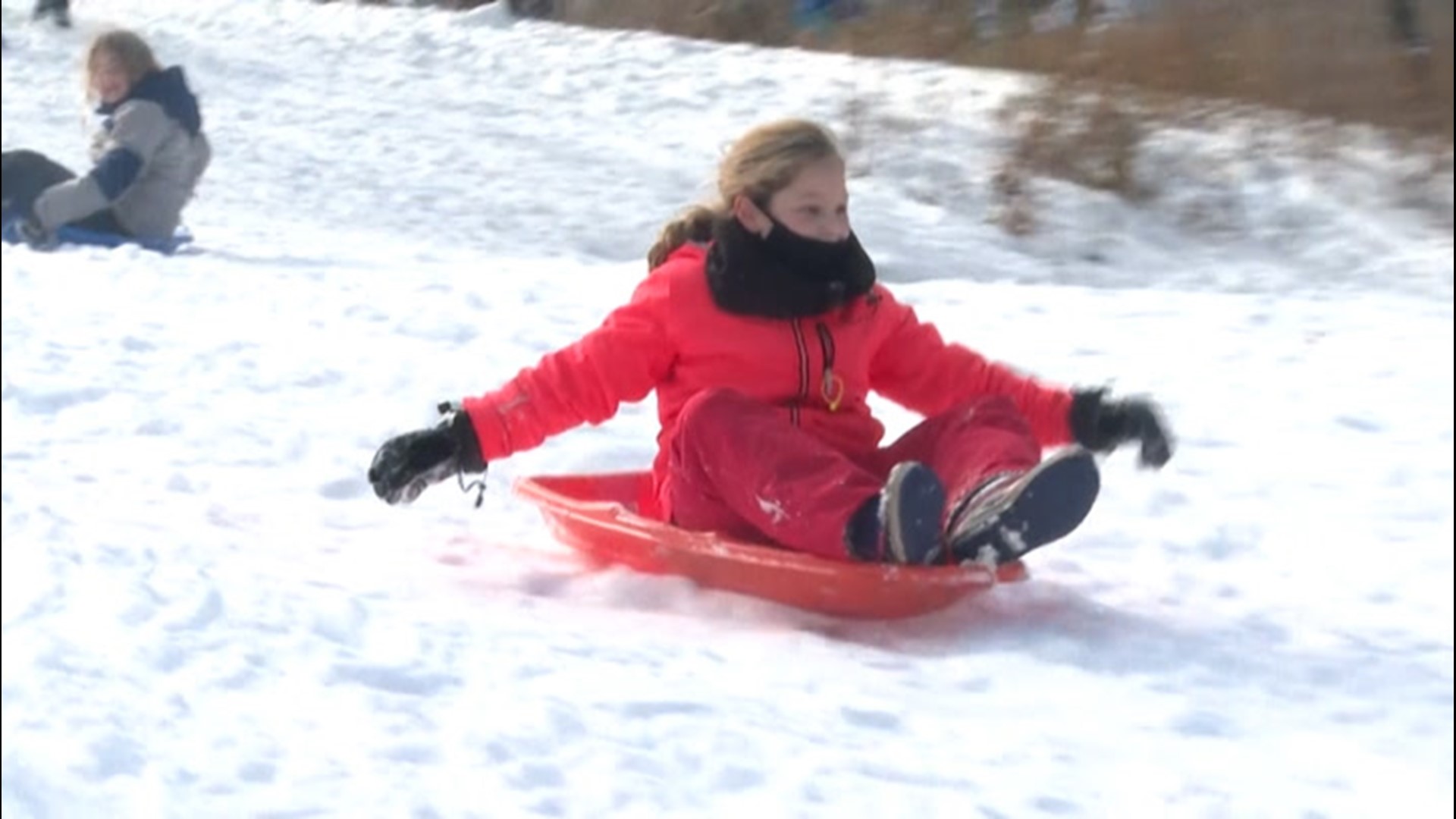 What do you do when life gives you snow? Go sledding, of course! That's exactly what these New Yorkers did in Central Park on Thursday.