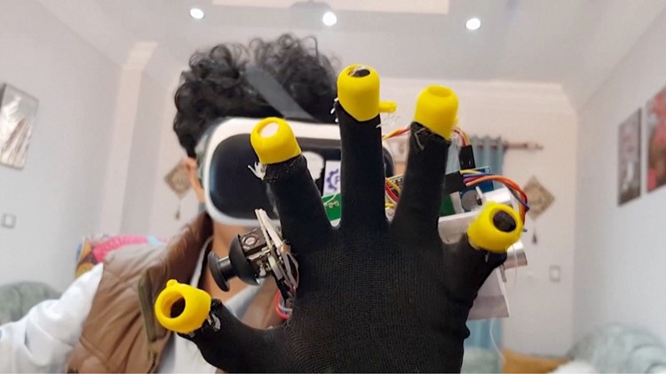 13-Year-Old Egyptian Student Builds VR Suit for Surfing His Own Version of the  'Metaverse'