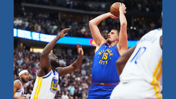 Nuggets dominate Warriors without Stephen Curry 129-104, Nikola Jokic just shy of triple-double | 9news.com