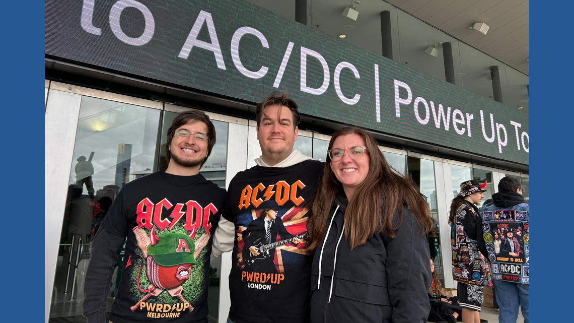 Bagpipers claim world record with AC/DC's 'It's a Long Way to the Top ...