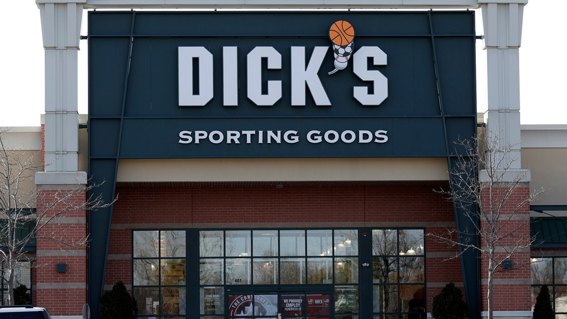 Dick's Sporting Goods to hire 125 in Denver area for holidays
