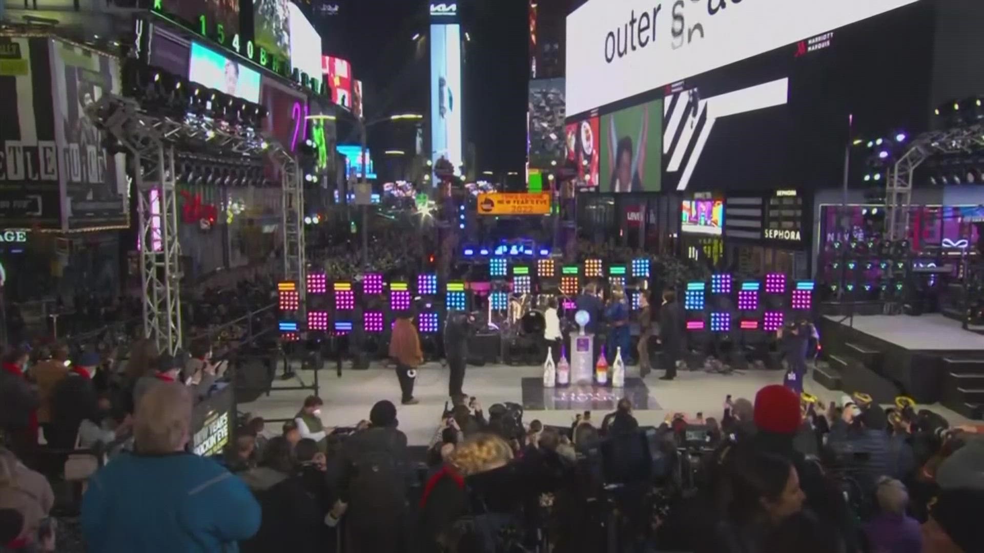 Milwaukee gets its Times Square closeup this New Year's Eve