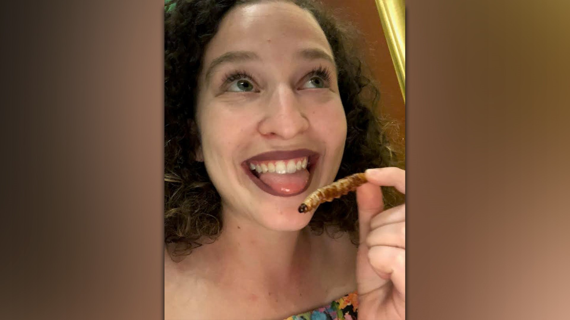 Woman Eating Insect Cricket pizza? It’s a delicious meal for this woman who eats insects ...