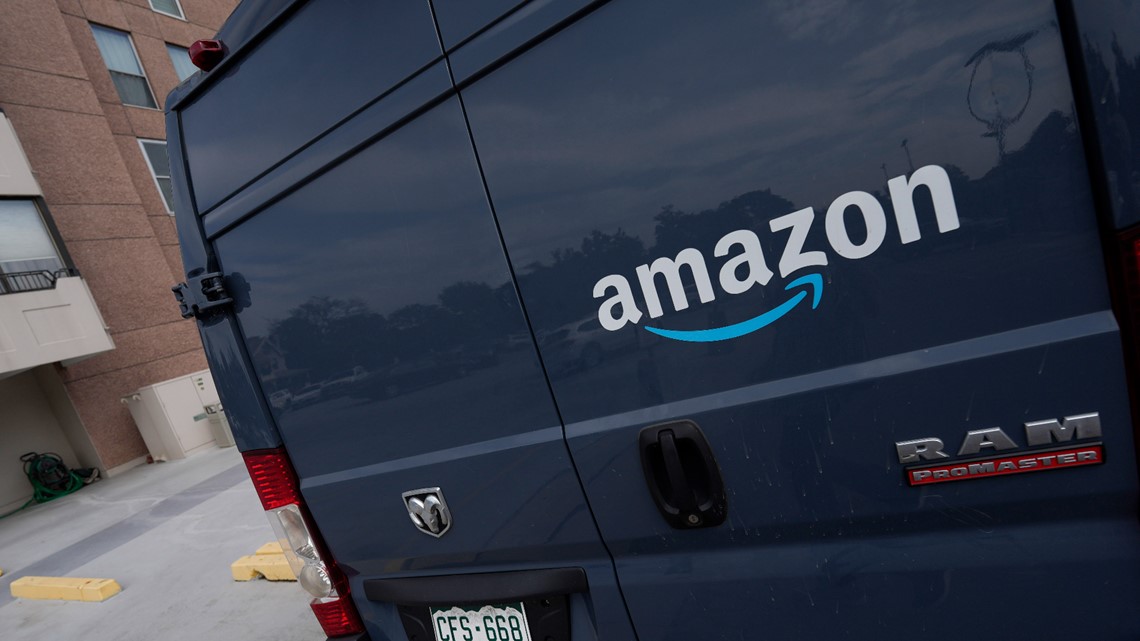 Amazon menambahkan biaya tambahan untuk penjual pihak ketiga, menyalahkan inflasi