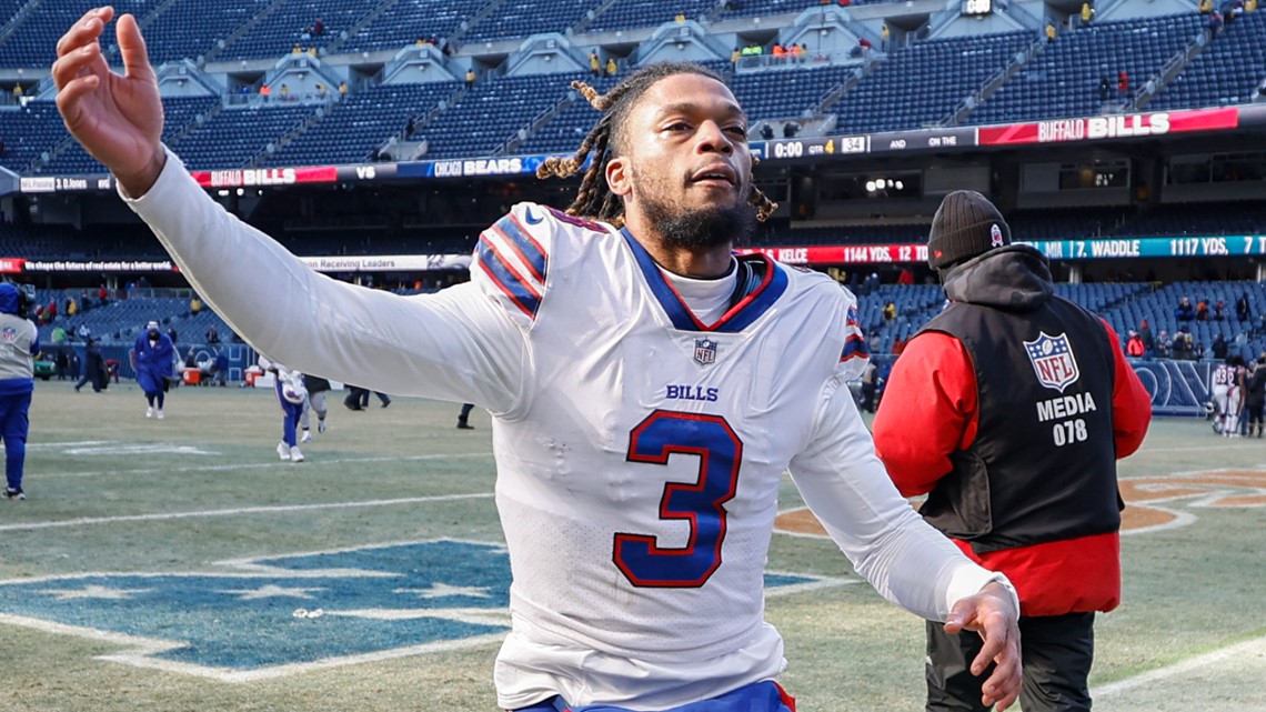 Buffalo Bills player Damar Hamlin attends first game since collapse, waves  to fans - ABC News