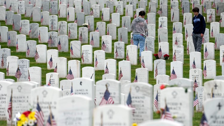 Biden lauds troops' sacrifice in Memorial Day address