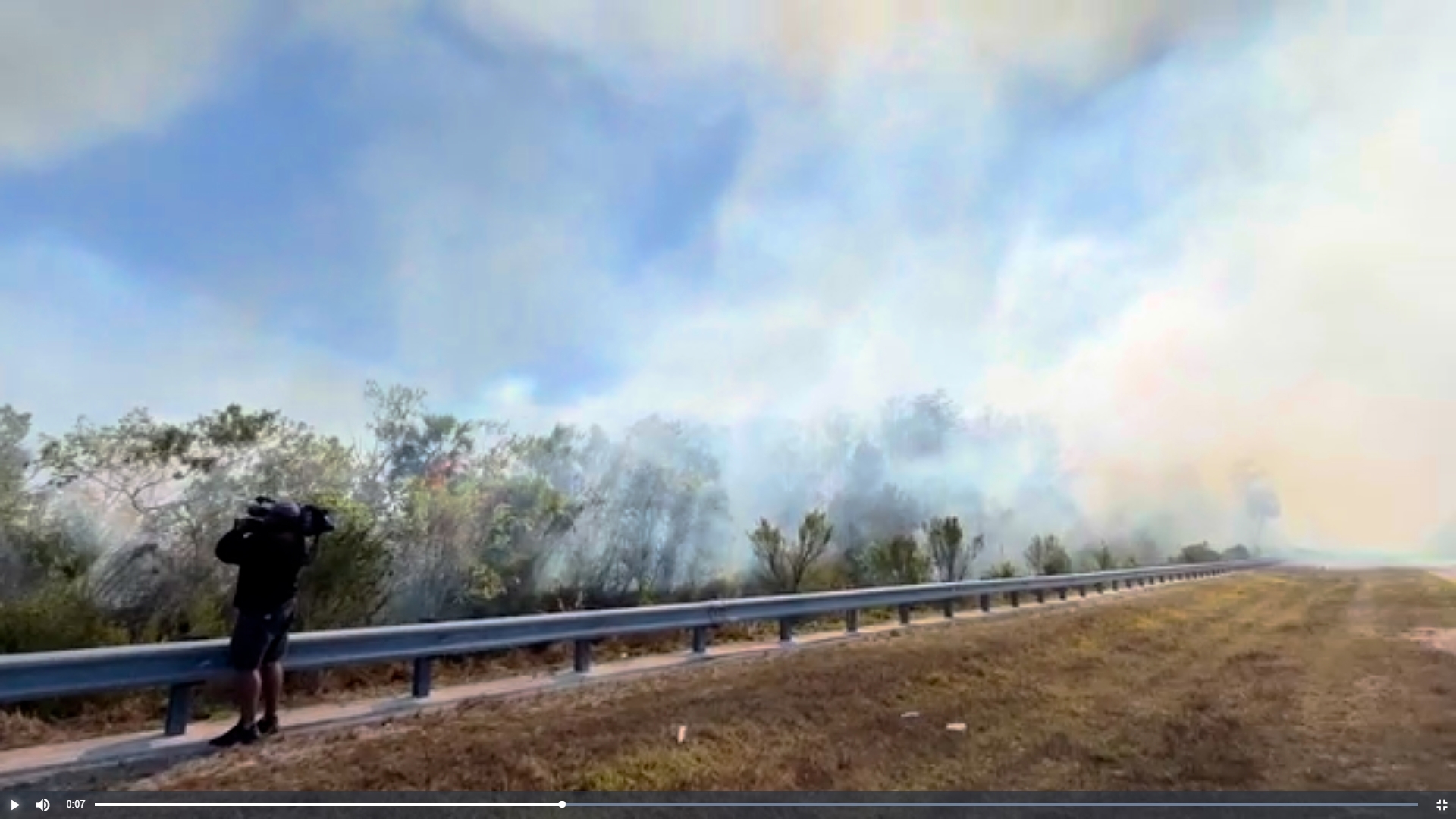 Brush fire explodes in the Florida Everglades | 9news.com