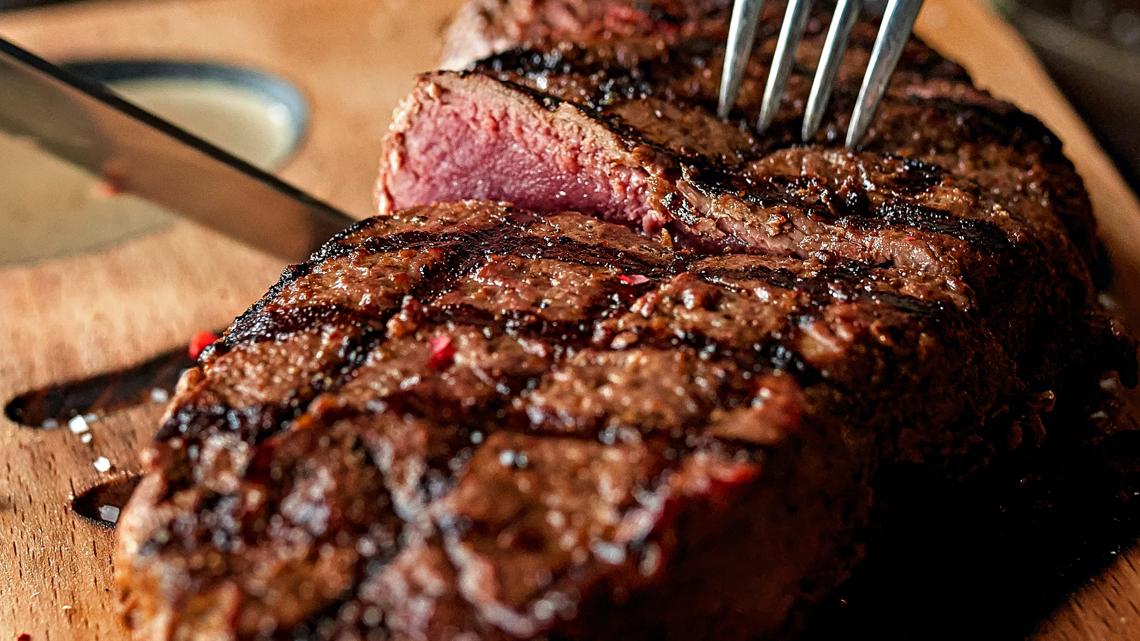 Upscale steakhouse chain files for bankruptcy