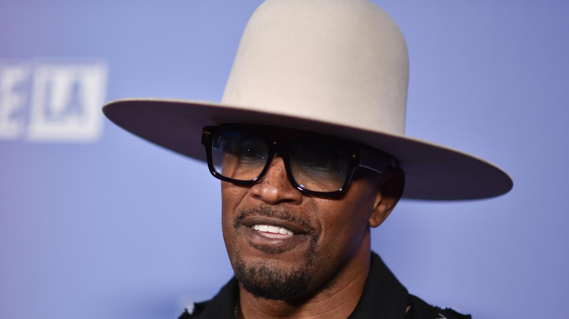 Jamie Foxx expecting baby with girlfriend Alyce Huckstepp | 9news.com