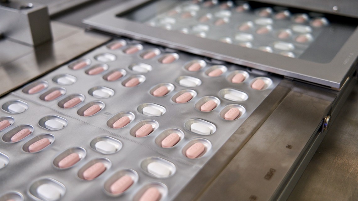 Pil Pfizer dapat melindungi dari varian Omicron, menurut data