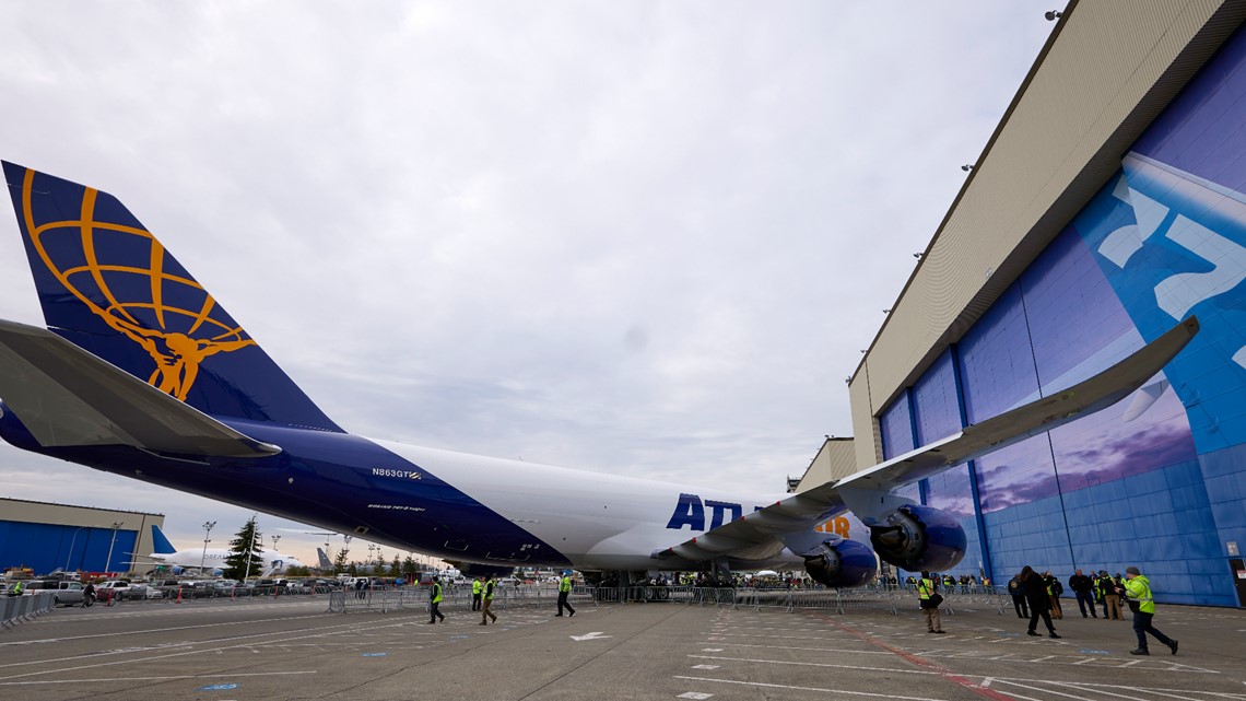 Boeing delivers final 747 jumbo jet - Vimarsana News