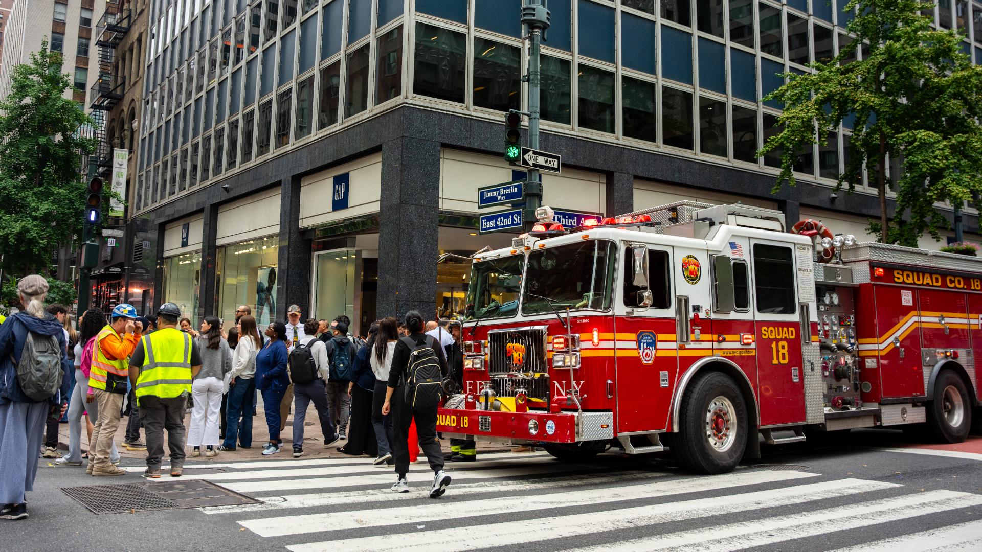 Coloumns Example Manhattan high-rise to be stabilized after columns buckle, forcing ...