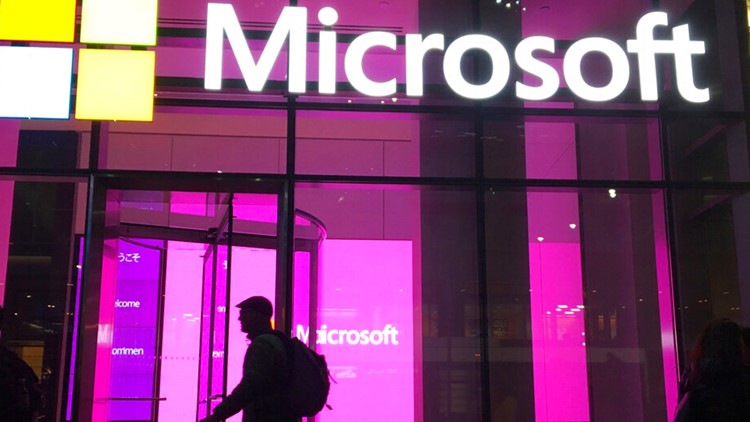 Microsoft makes 'multiyear, multibillion dollar investment' in startup behind ChatGPT