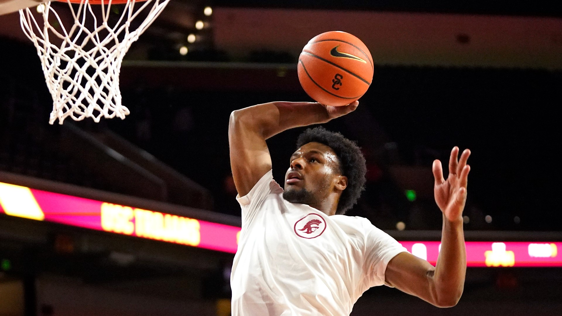 Bronny James Makes Usc Debut After Cardiac Arrest