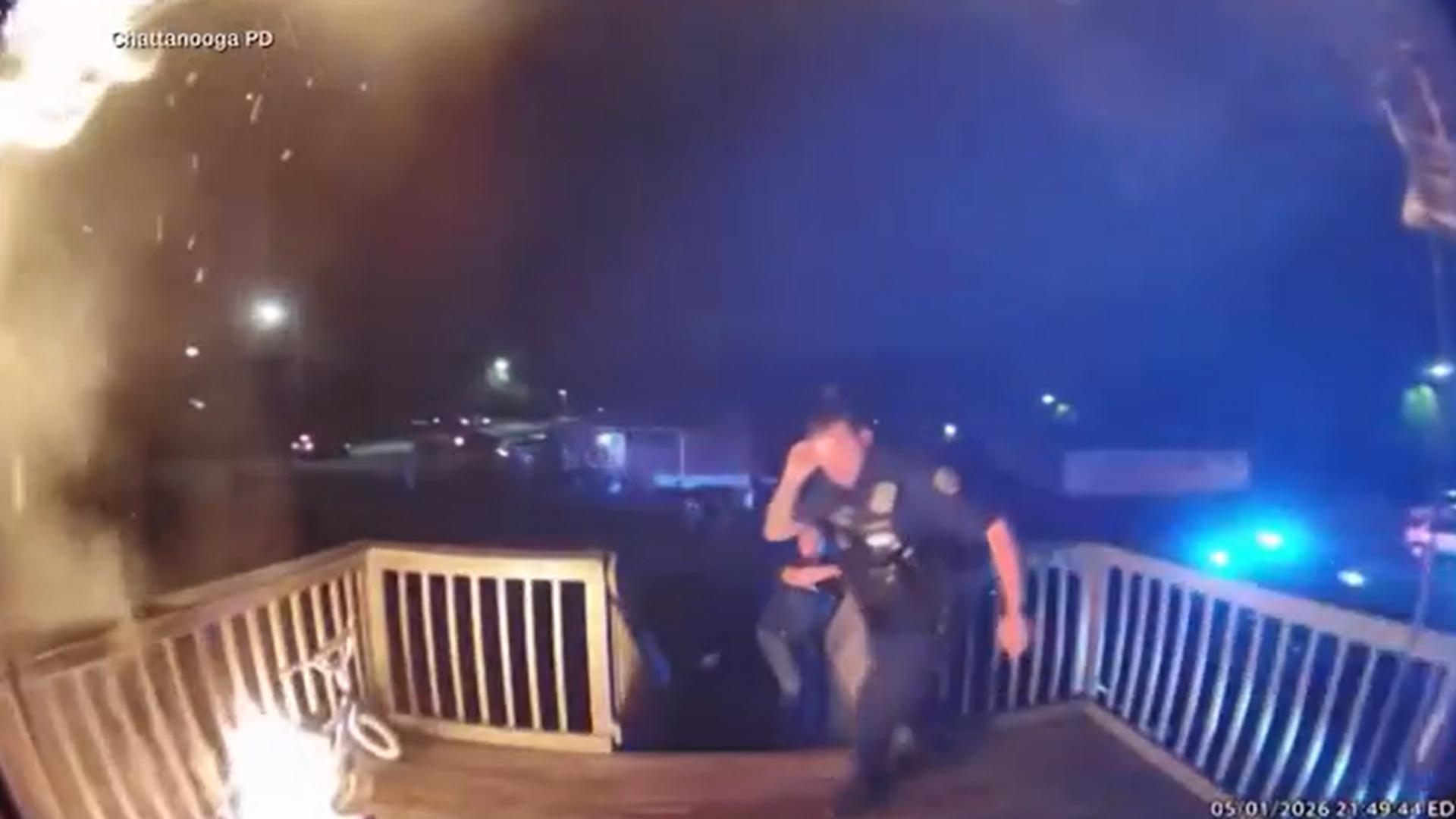 WATCH: Tennessee officer rushes into burning apartment to rescue mother ...