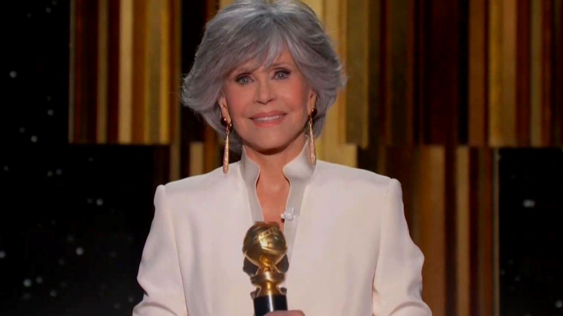 Jane Fonda Makes Passionate Call For Inclusivity While Accepting Cecil ...