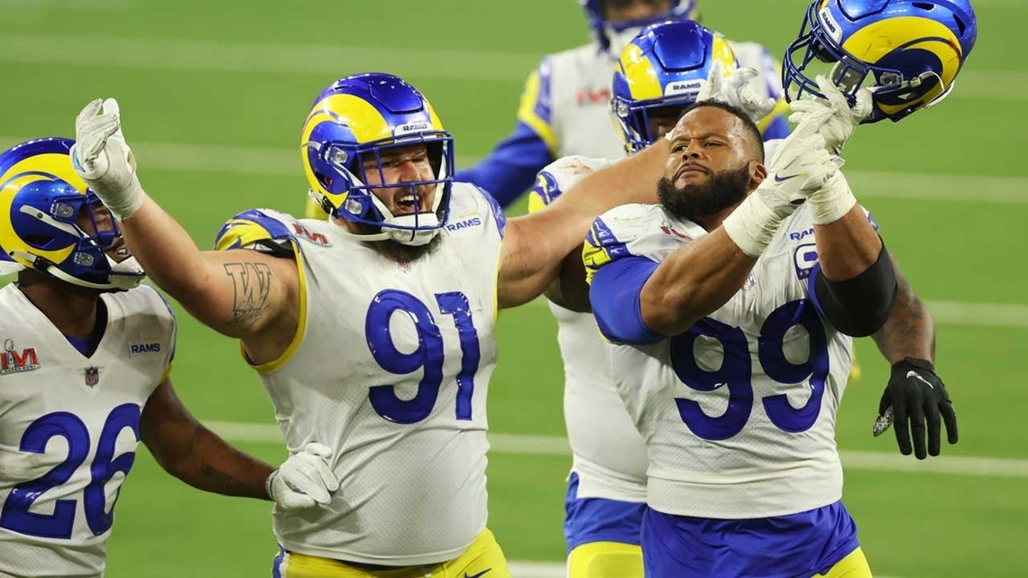 KCAL News on X: RAMS WIN! Los Angeles Rams beat the Cincinnati Bengals  23-20 to win Super Bowl LVI, the franchise's first Lombardi Trophy in LA    / X