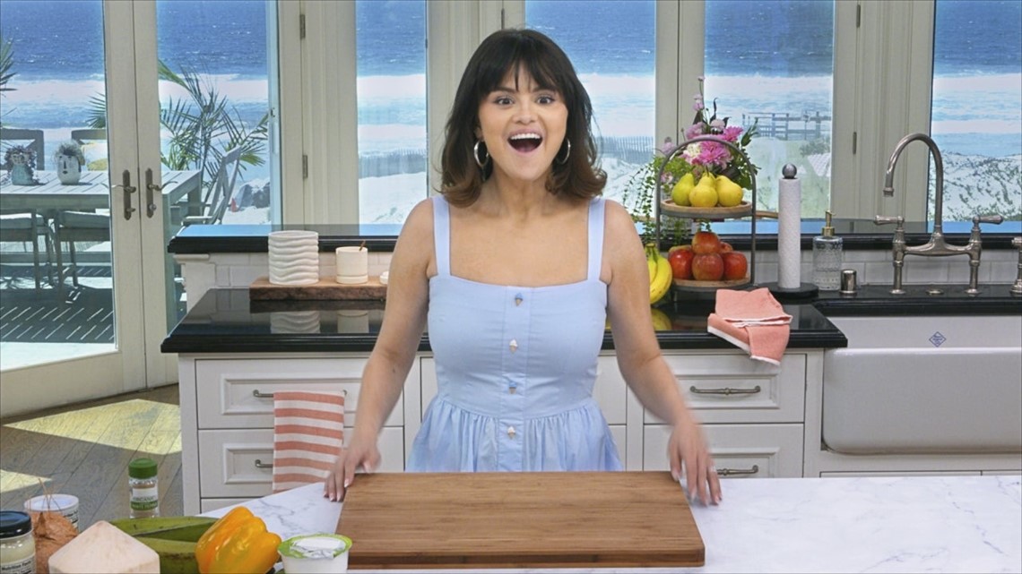 Selena Gomez Almost Sets Her Kitchen on Fire in New Selena + Chef Trailer