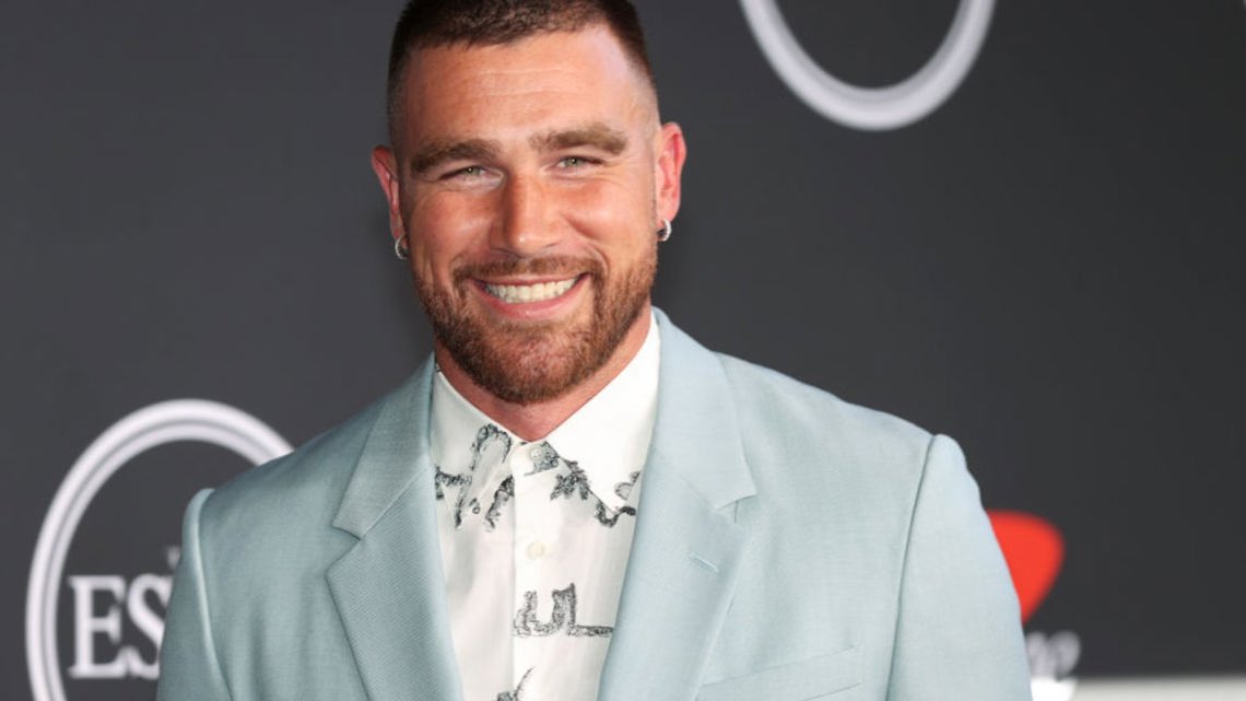 Travis Kelce Revisits His 2014 Tweet About Backup Dancers After His Stage Debut With Taylor Swift | 9news.com