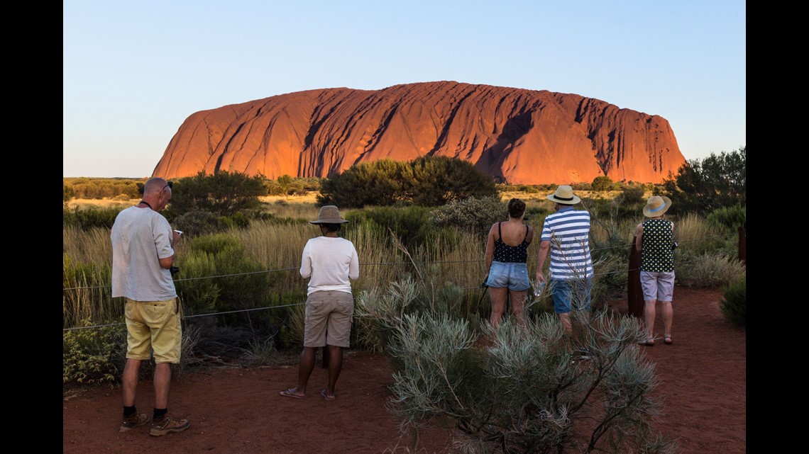 Photo Tour Australia S Iconic Uluru Aka Ayers Rock 9news Com