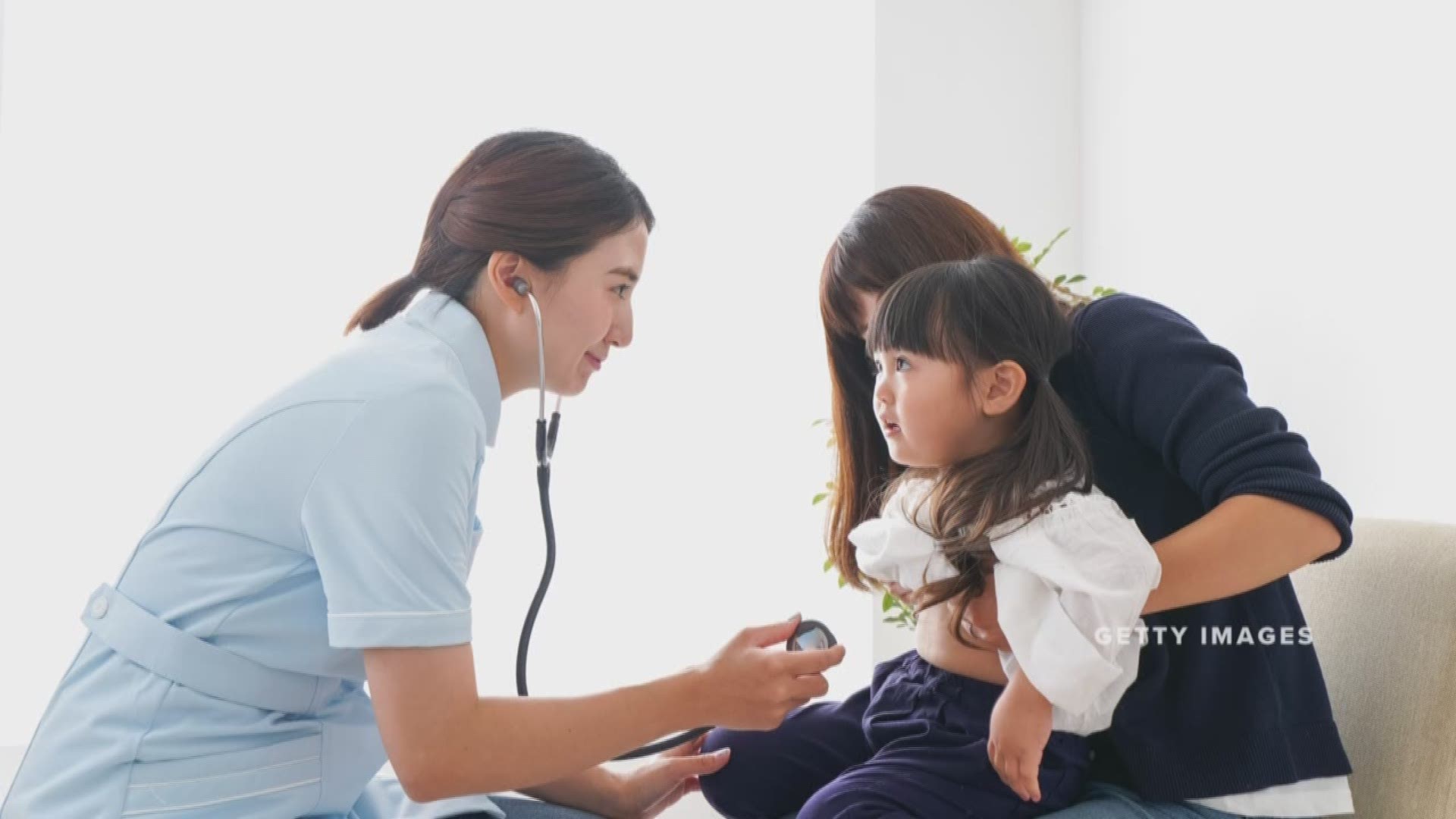 Drawing from the collective wisdom of pediatric experts at Mayo Clinic, Mayo Clinic Guide to Raising a Healthy Child addresses key questions and concerns many parents have about the preschool and school-age years. https://kare11.tv/2Ww97dZ