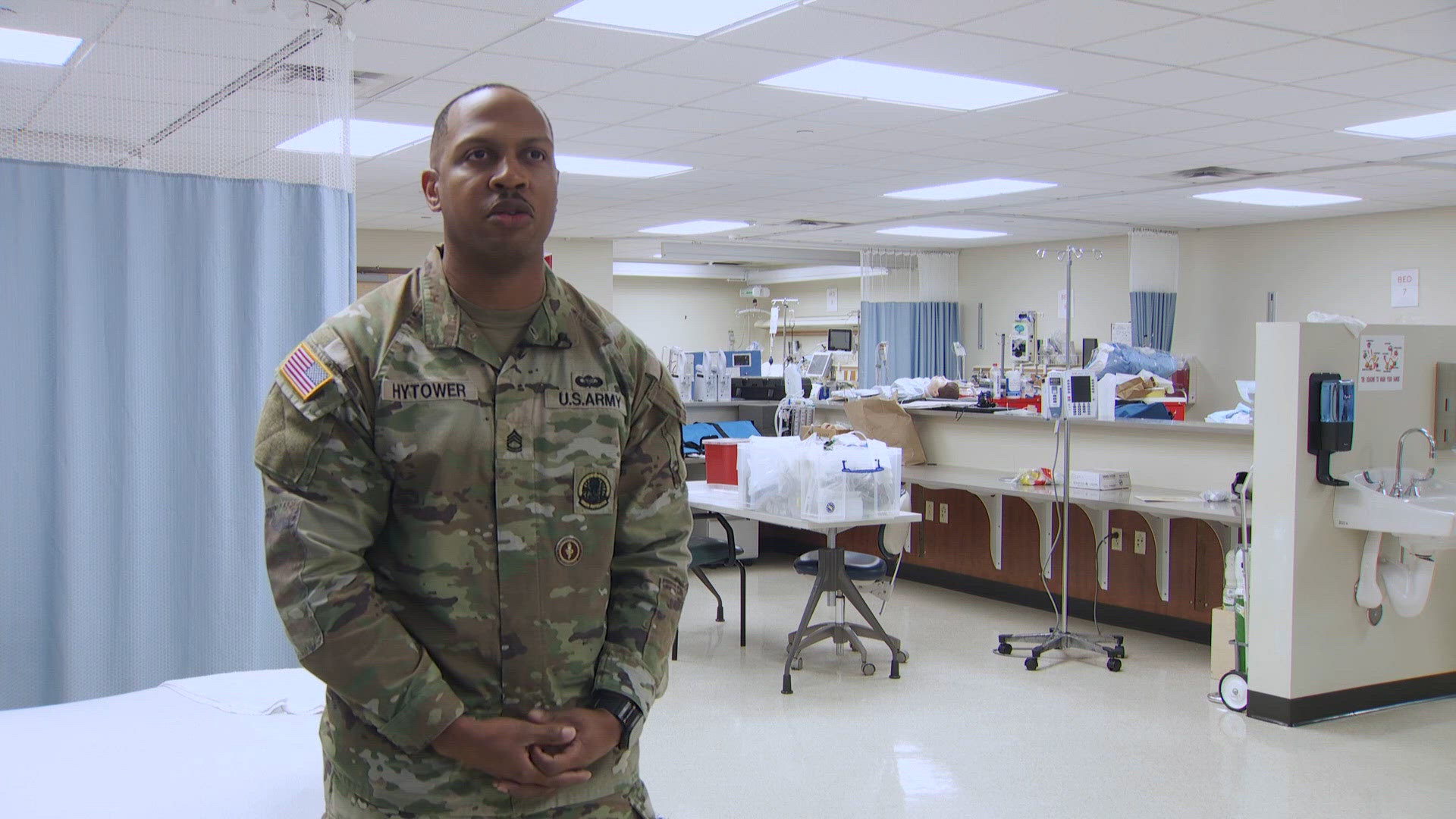 'It was just instinct': Washington soldier jumped into action after he says he saw a mother attacking her kids with a knife
