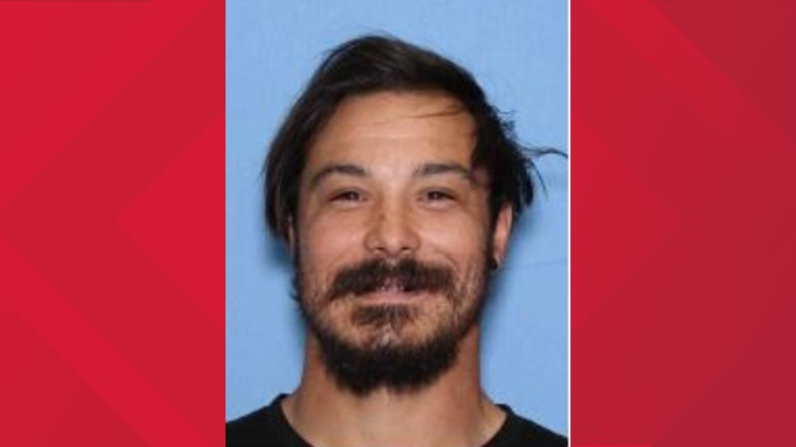 Three Sisters Found Dead in Washington, Father Wanted for Murders