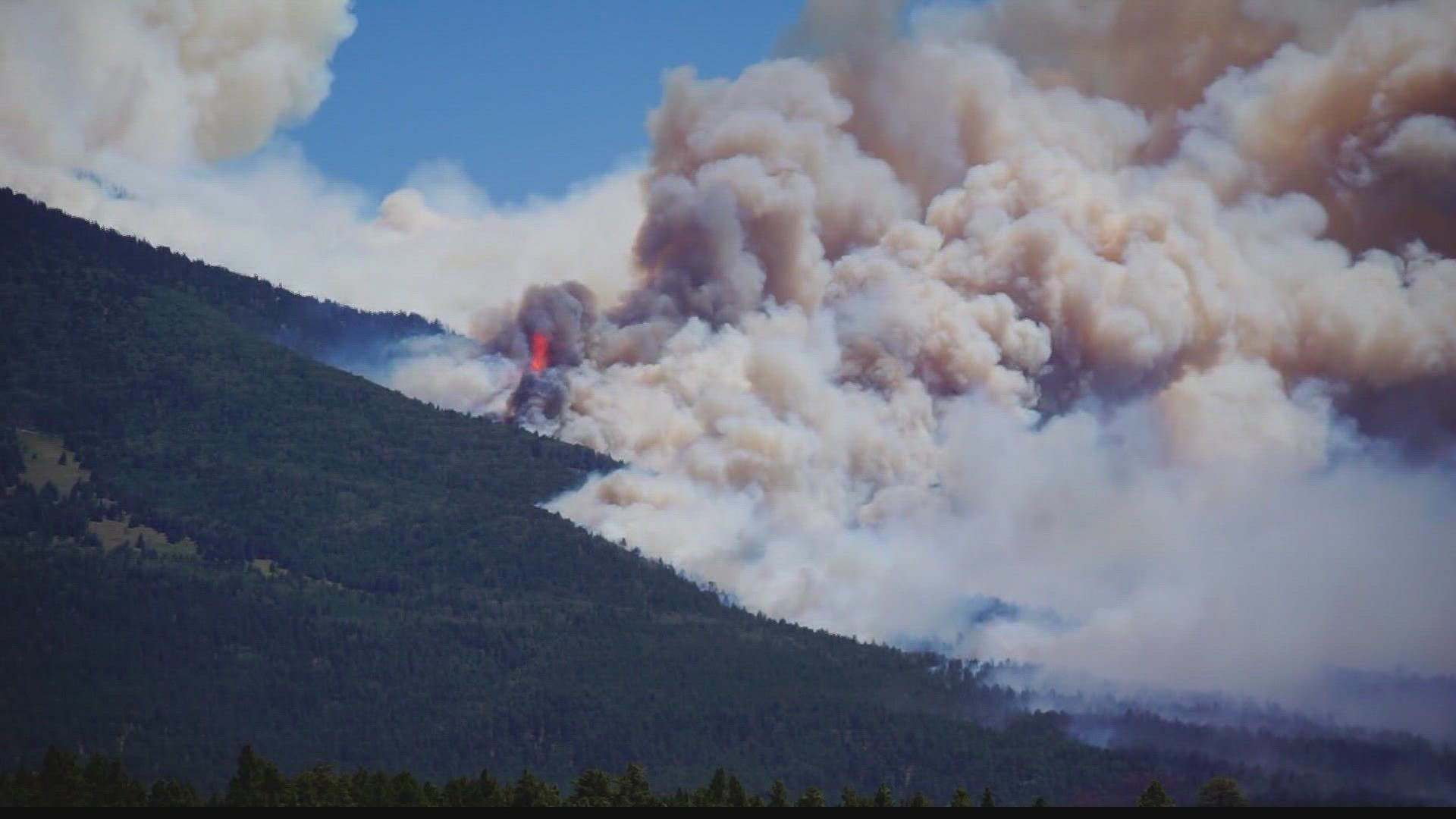 High winds pose the biggest threat for firefighters battling the Pipeline and Haywire fires in northern Arizona.