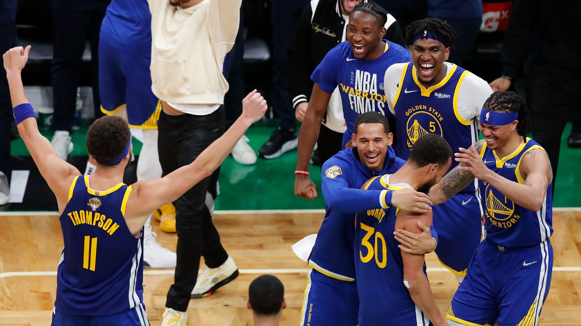 Juan Toscano se convierte en el primer mexicano campeón en la NBA ...