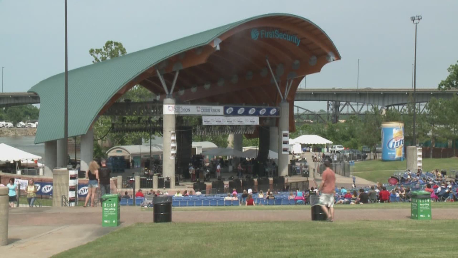 Cage the Elephant hits the stage at Riverfest, loves to play in Arkansas