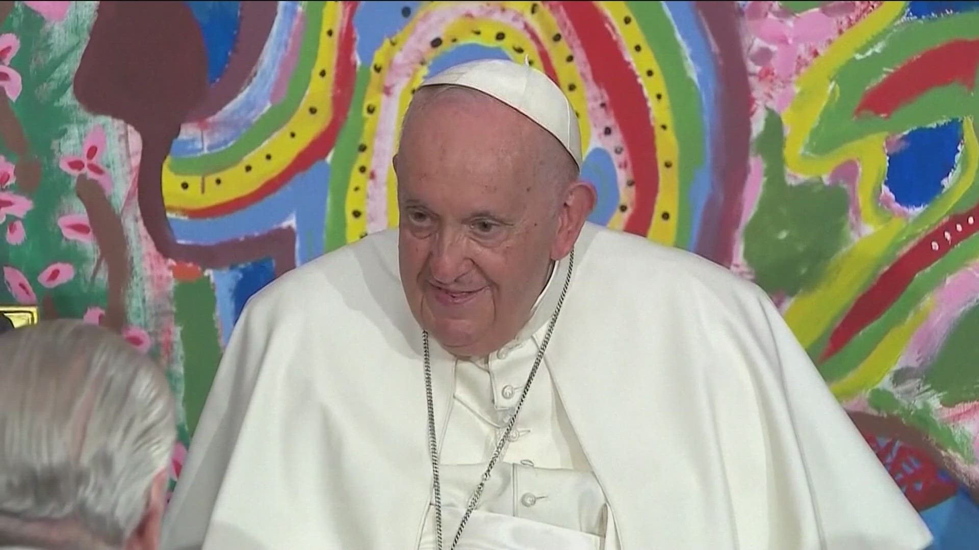 Pope recovering from surgery to remove scar tissue, fix hernia | 9news.com