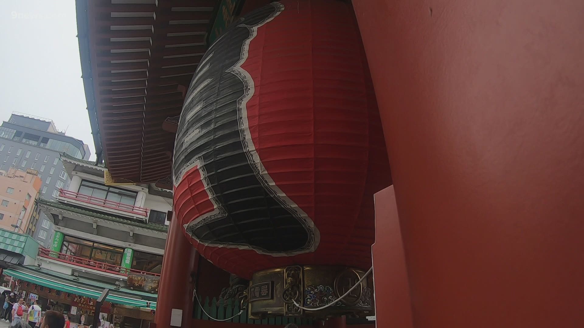 Matt Renoux shows us a must-see part of Tokyo centered around a big part of Japanese culture, giant paper lanterns.