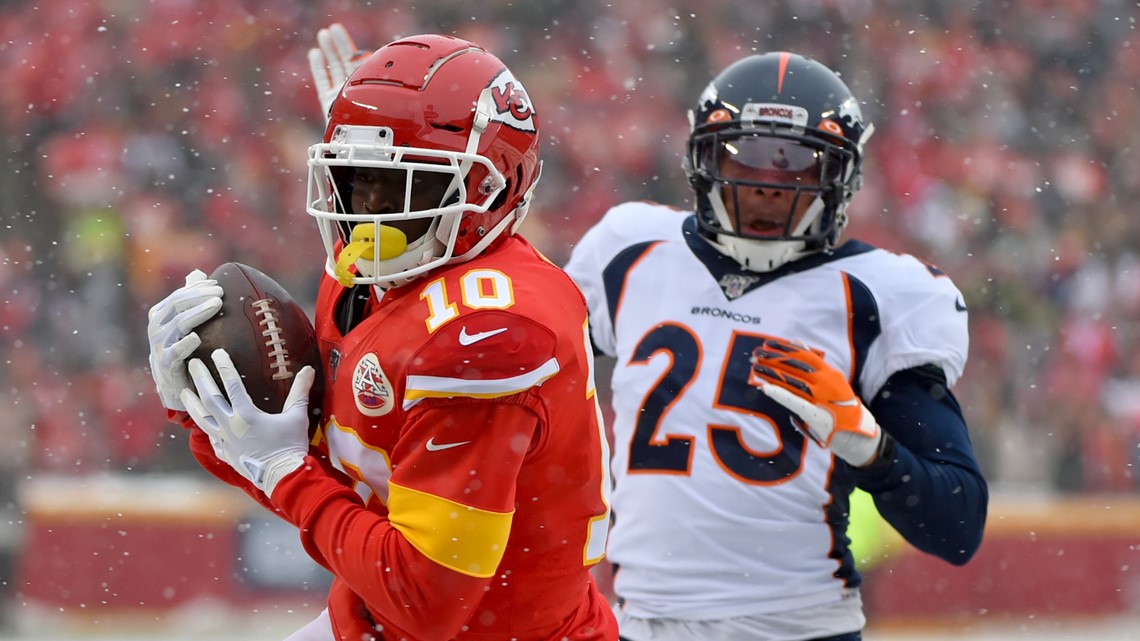 Patrick Mahomes hailed for brilliant 'snow play' during win over Denver  Broncos - Daily Star