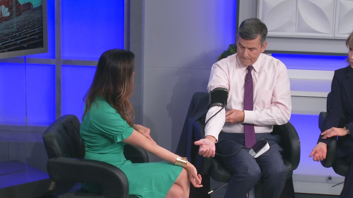 How Do You Use a Blood Pressure Machine Properly At Home