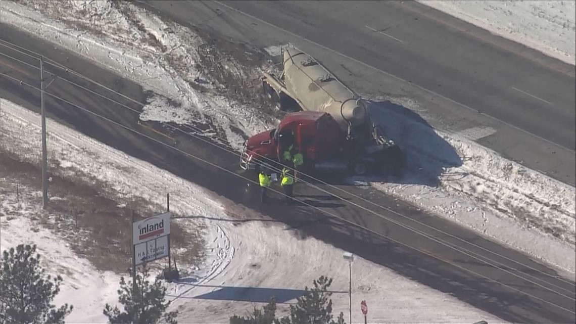 Fatal Crash Closes Nb I 25 Near Fort Collins