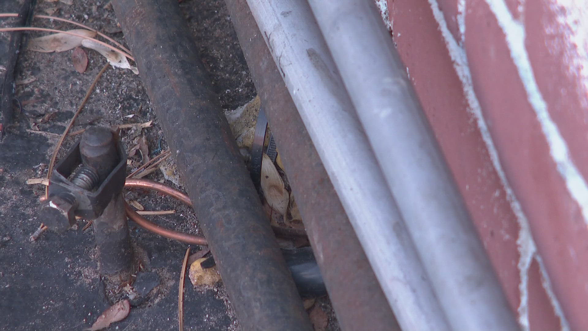 The Denver City Council passed restrictions on scrap metal transactions to combat rising metal theft; sellers are required to show a driver's ID and license plate. 