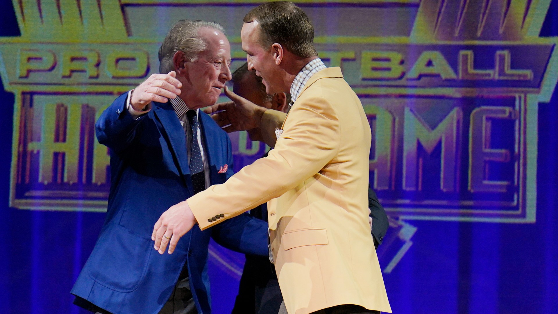 Archie Manning speaks about Broncos' Payton at Denver breakfast | 9news.com