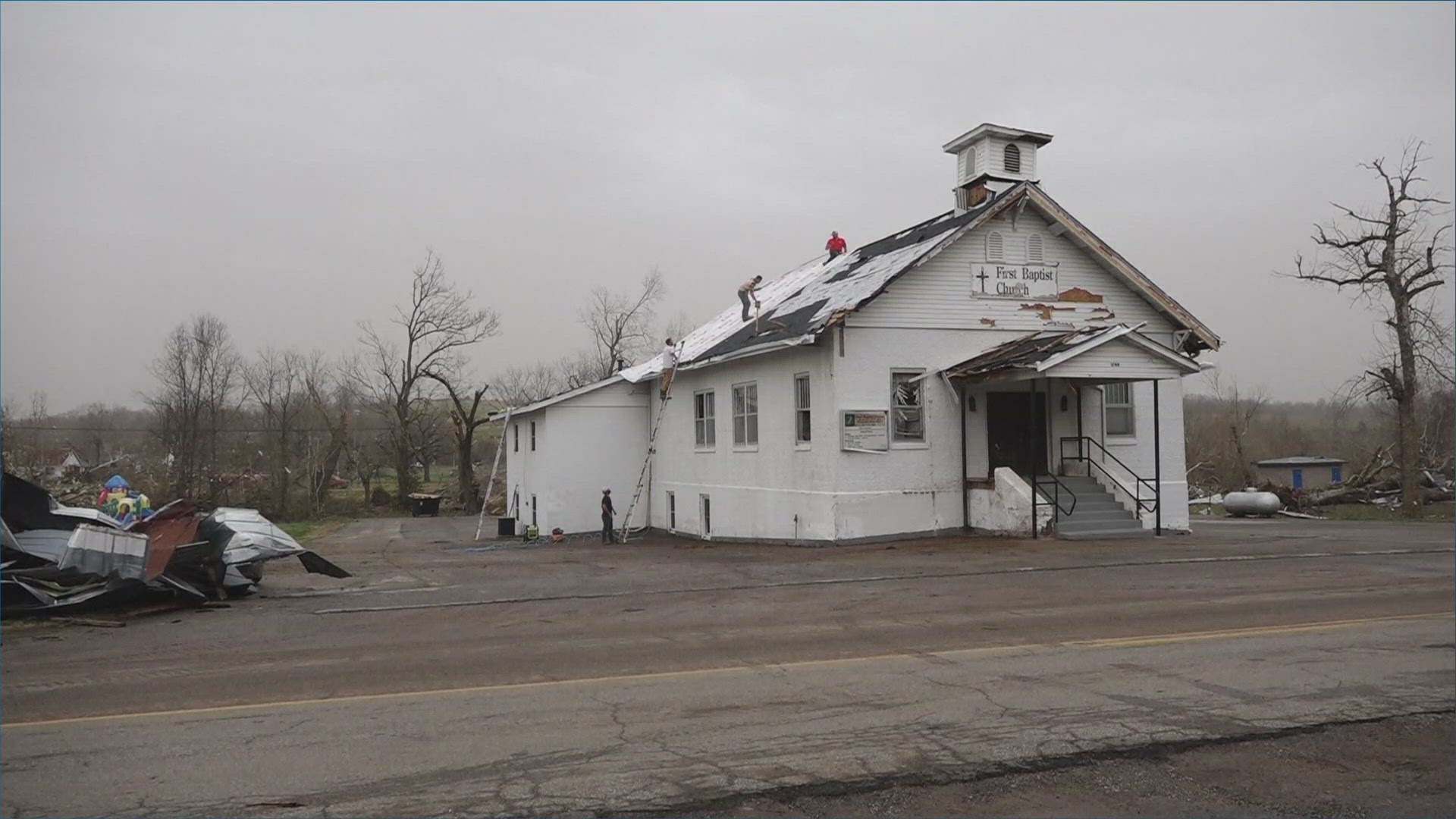 Tornadoes. dust storms leave at least 37 people dead in central and ...