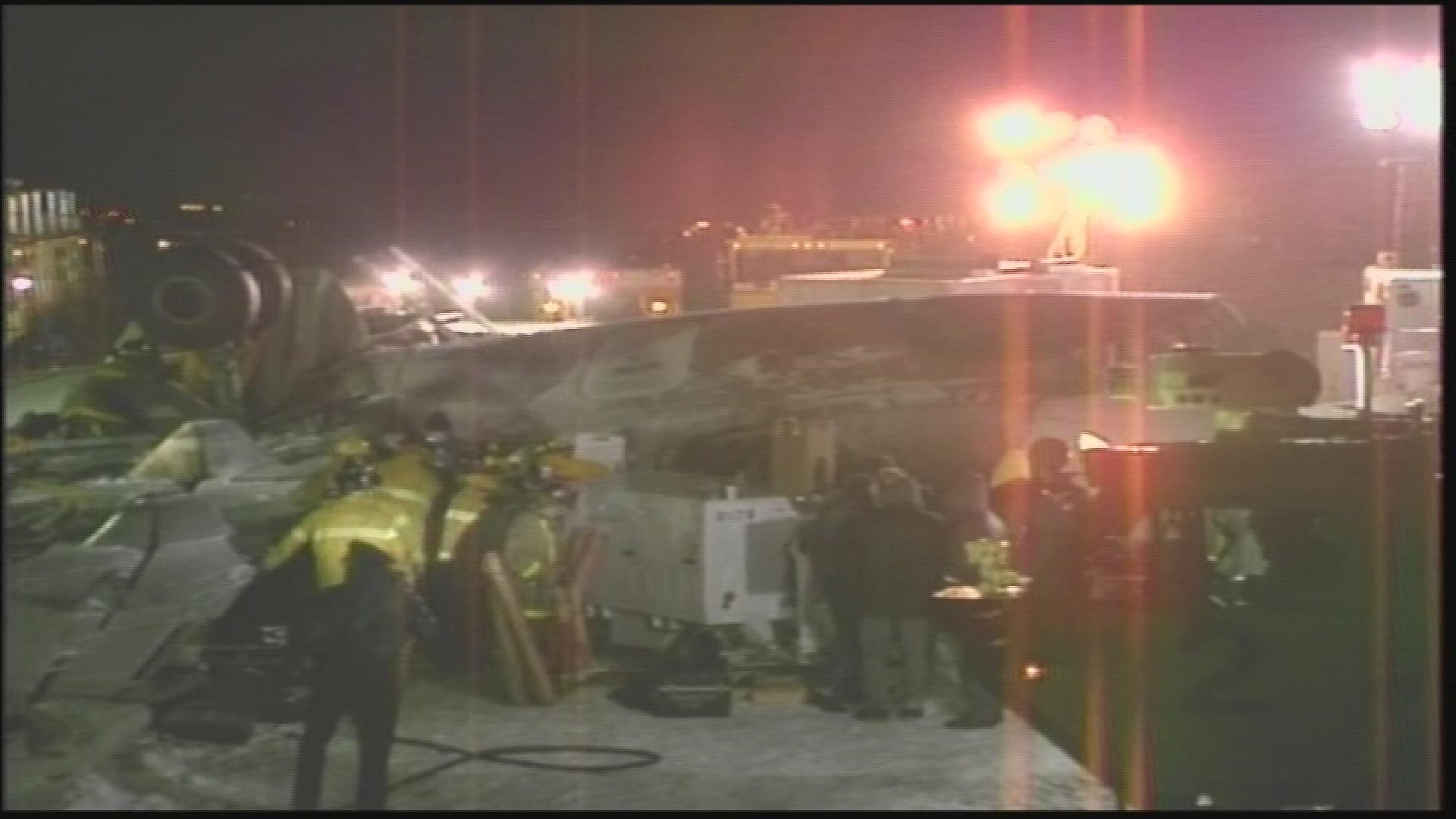 From the 9NEWS archive: First responders talk about the Nov. 15, 1987, crash of Flight 1713 at Stapleton International Airport.
