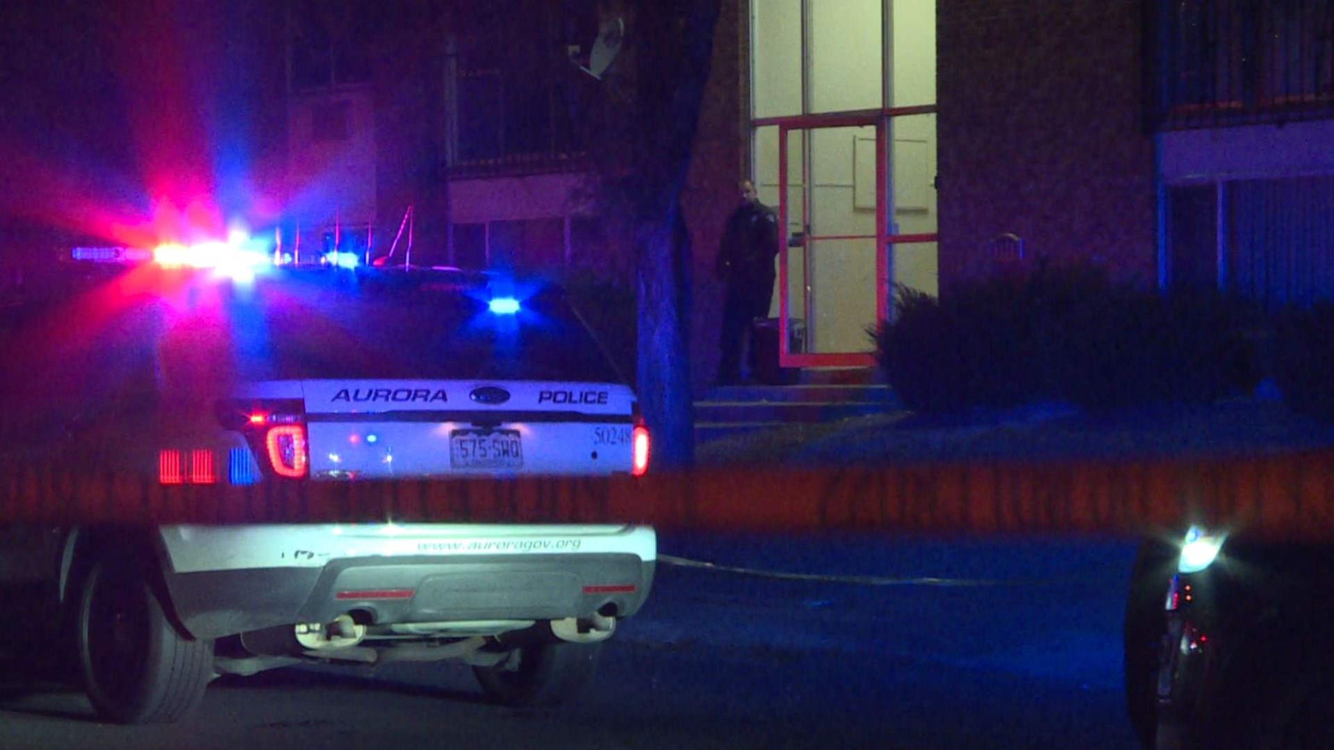 1 man suffers serious injuries in Aurora shooting | 9news.com