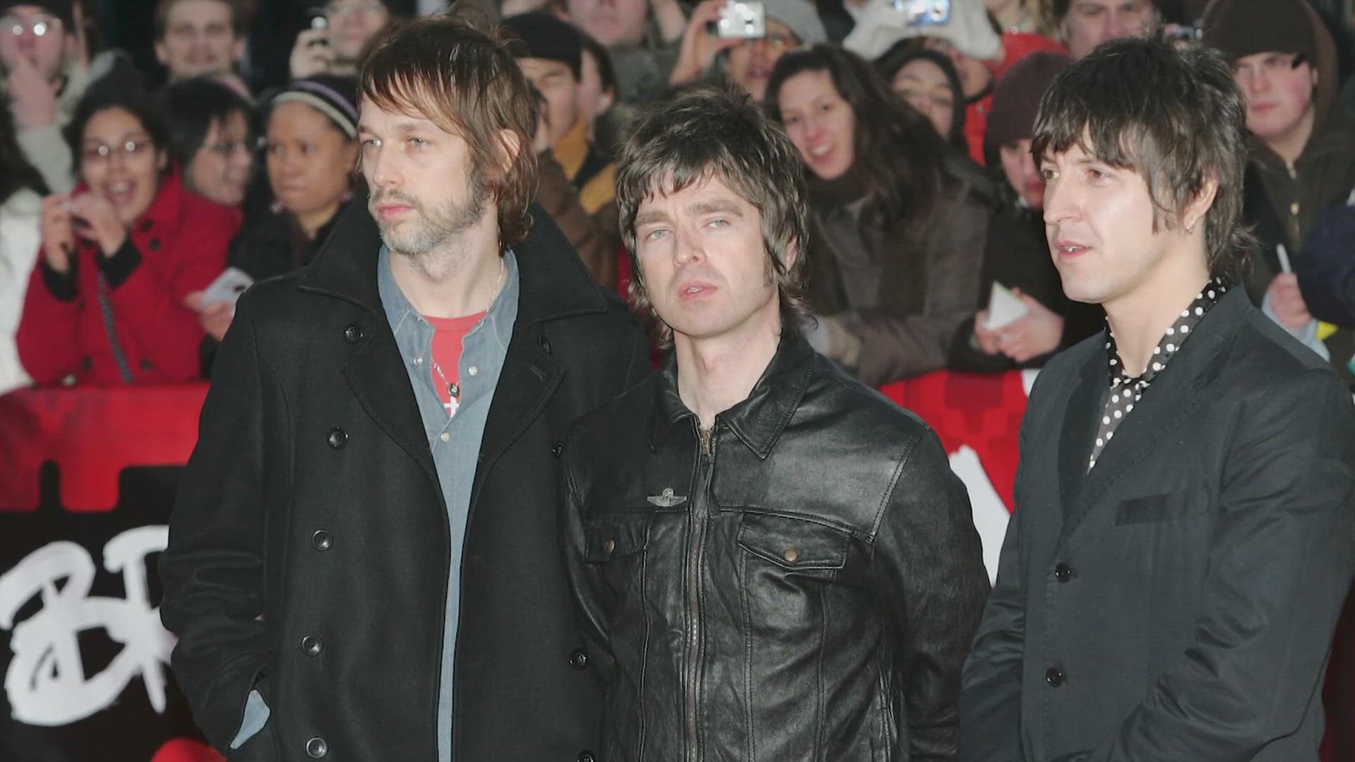 Oasis split in 2009 after many years of infighting, with Noel Gallagher officially leaving the band just before a performance at a festival near Paris.