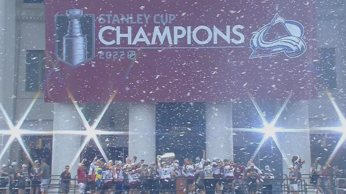 Parade of champs: Avs live it up as they celebrate Cup title - Sentinel  Colorado