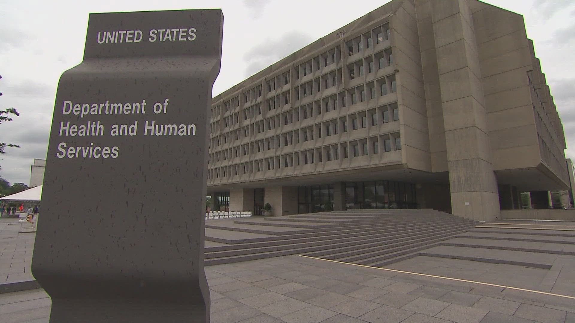 CDC and FDA to lose thousands of jobs under new restructuring plan ...