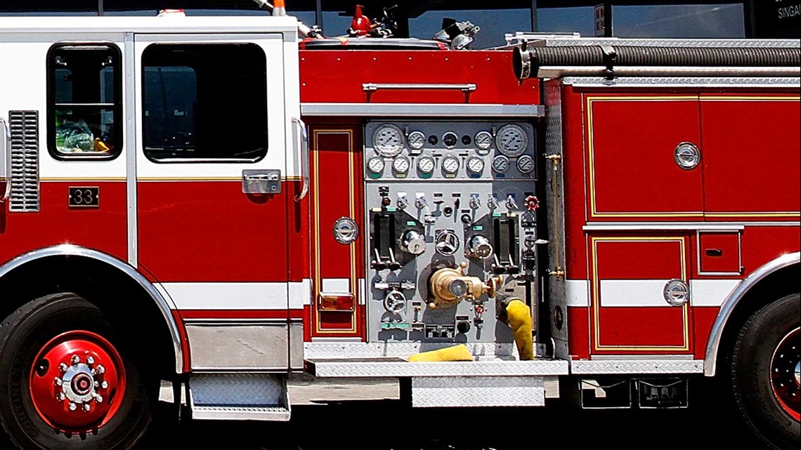 Mountain View Fire Prompts Evacuations, Destroys Homes