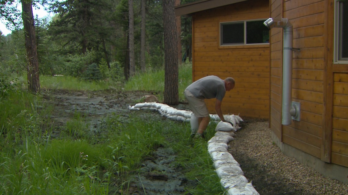 Glen Haven residents prepare for floods in Cameron Peak burn scar - Vimarsana News
