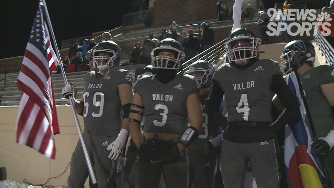 Valor Christian takes out Regis Jesuit in 5A football playoffs