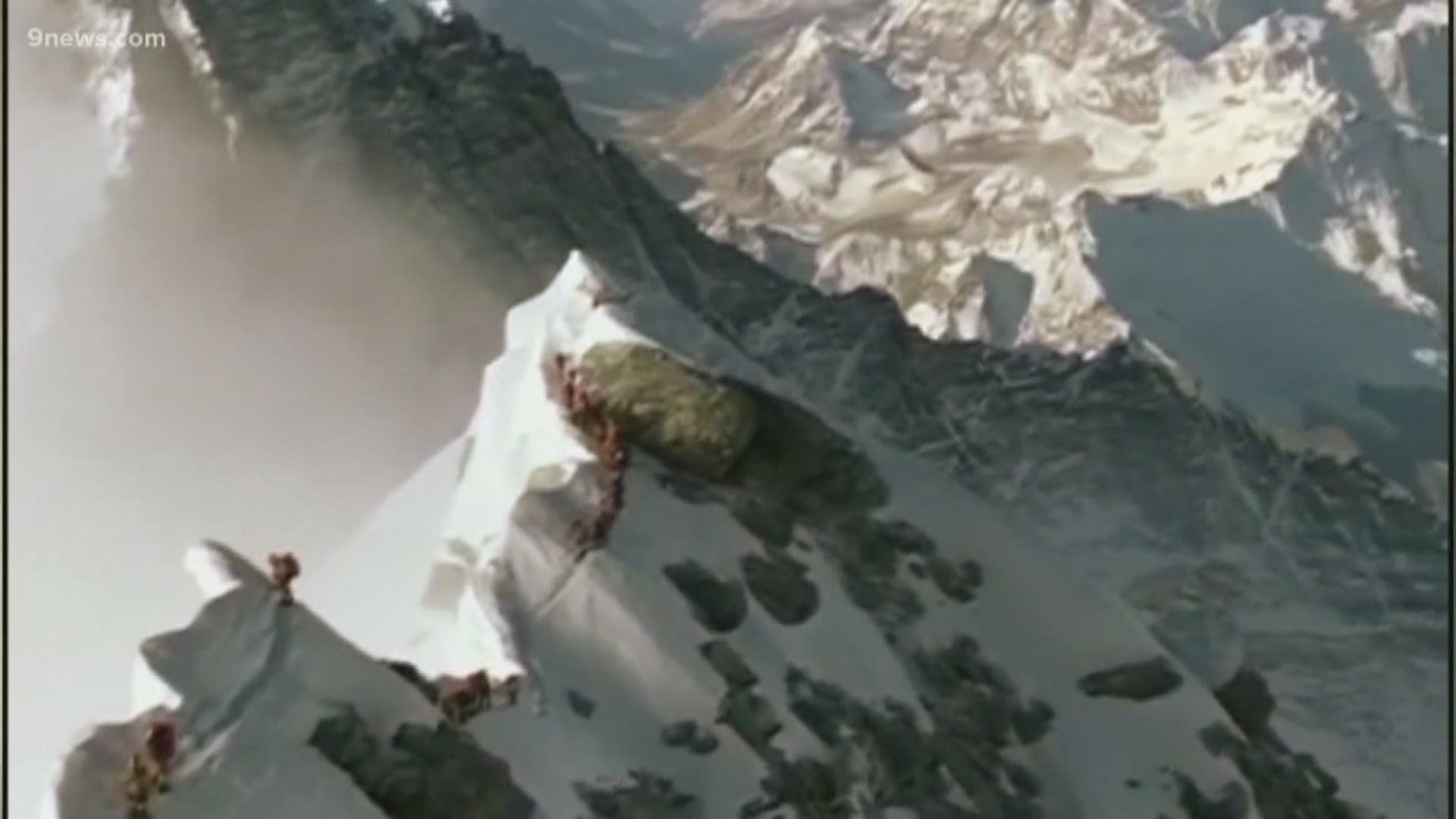 Boulder Colorado attorney dies while descending Mount Everest 9news com