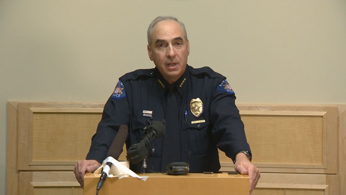 Former Aurora Police Chief Returns On Interim Basis 9news Com   243308825 1140x641 